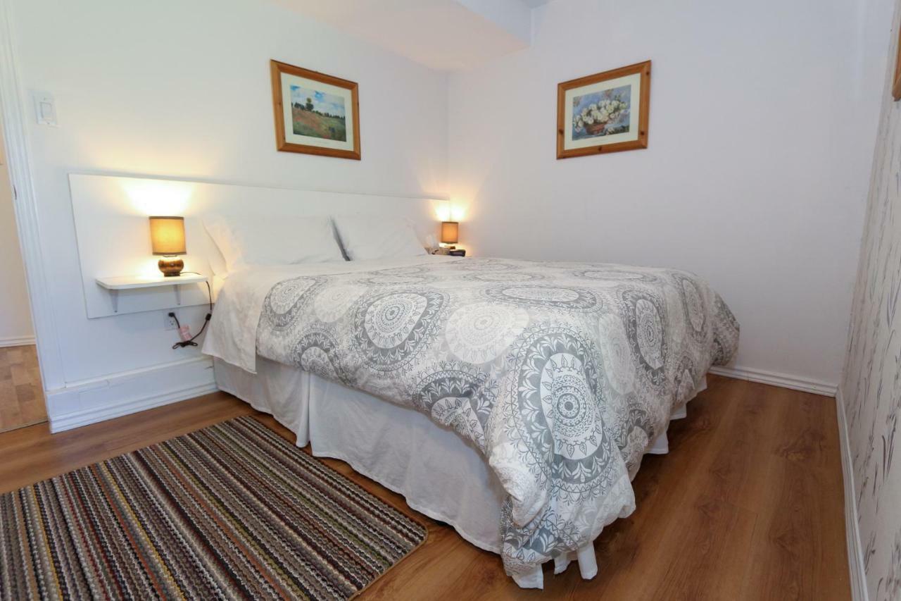 Cedar Drive Inn Crysler Екстериор снимка